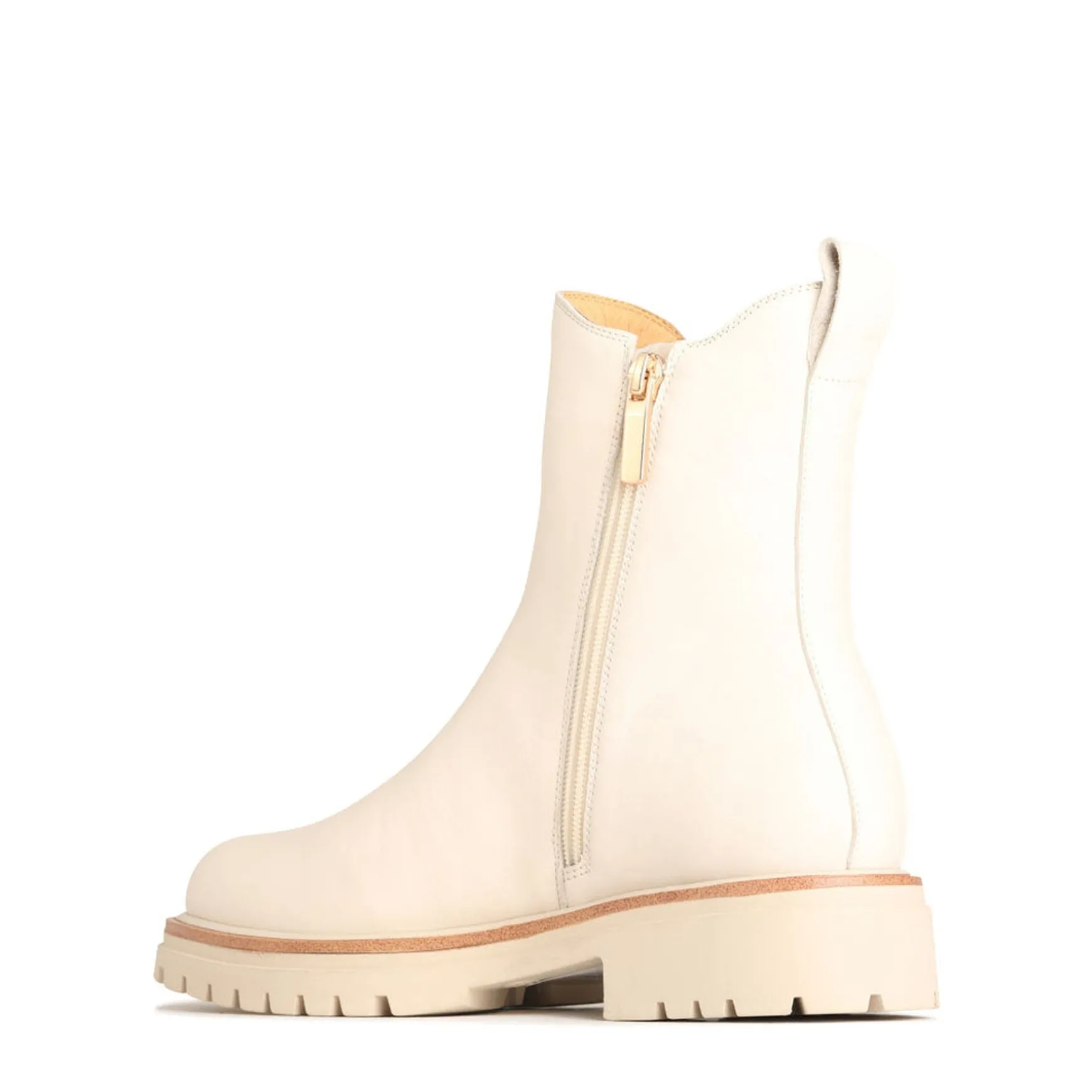 ABBEY>EOS Footwear Outlet