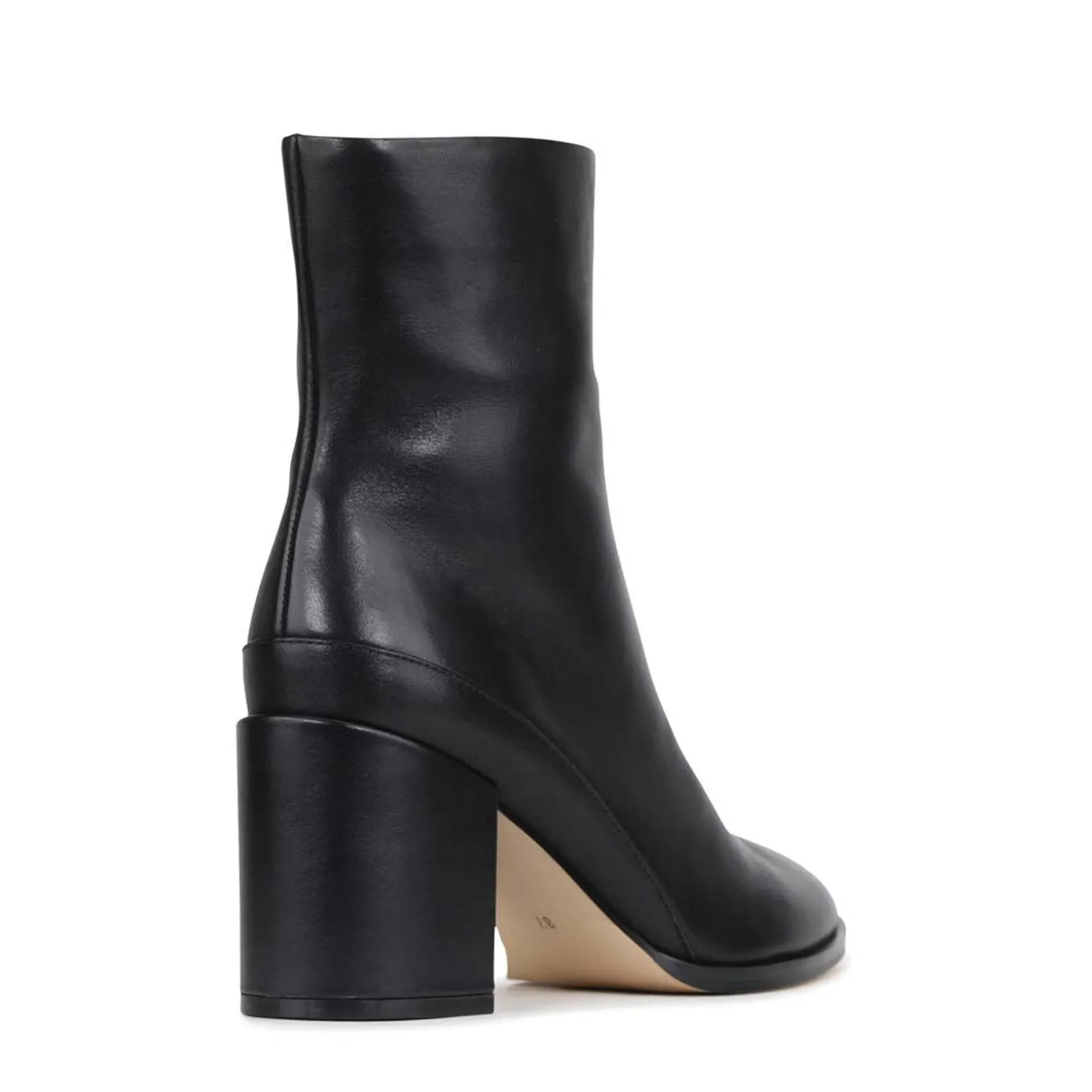 CASH>EOS Footwear Cheap