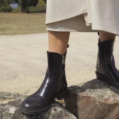 COLLETE ANKLE ZIP BOOTS LEATHER><noscript><img width=