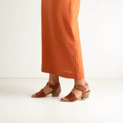 CURA ANKLE STRAP HEEL SANDALS LEATHER><noscript><img width=