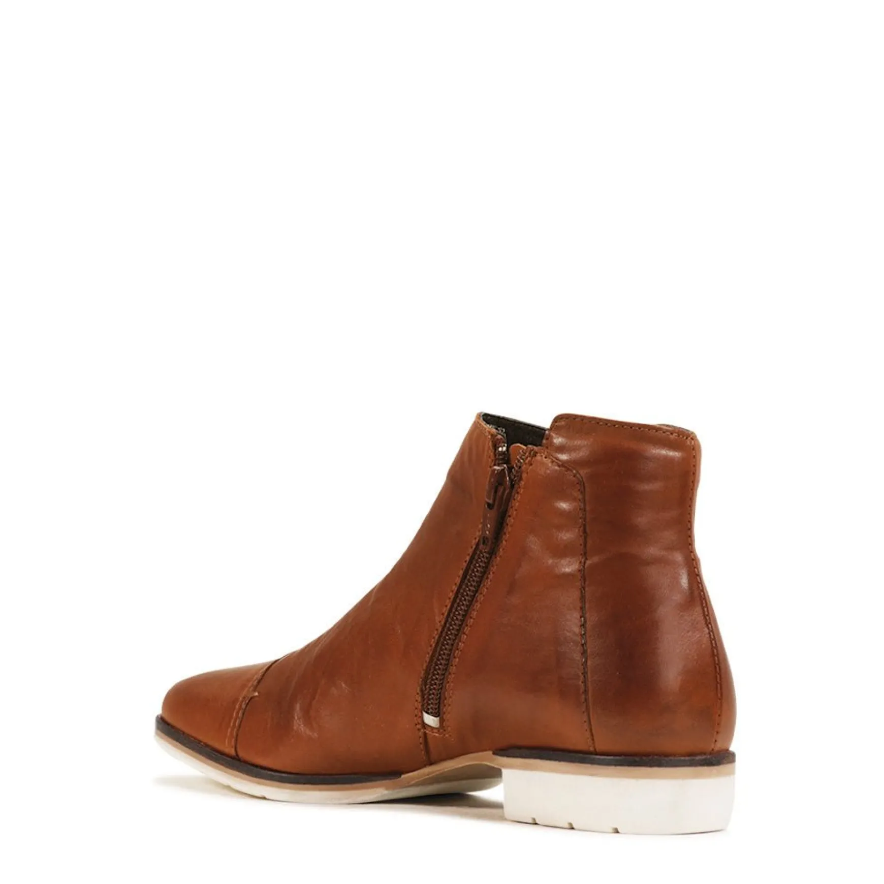 GAIO>EOS Footwear Sale