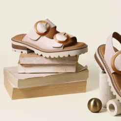 GILA BLOCK HEEL SLIDES LEATHER><noscript><img width=
