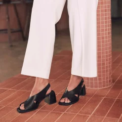ISADORA LEATHER BLOCK HEEL SANDALS>EOS Footwear Discount