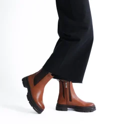 LONA>EOS Footwear Cheap