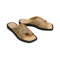 MISHK CROSSOVER SANDALS><noscript><img width=