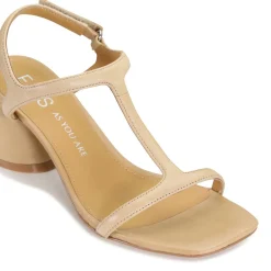 PETRAS LEATHER HEEL ARCHIVE SANDAL><noscript><img width=