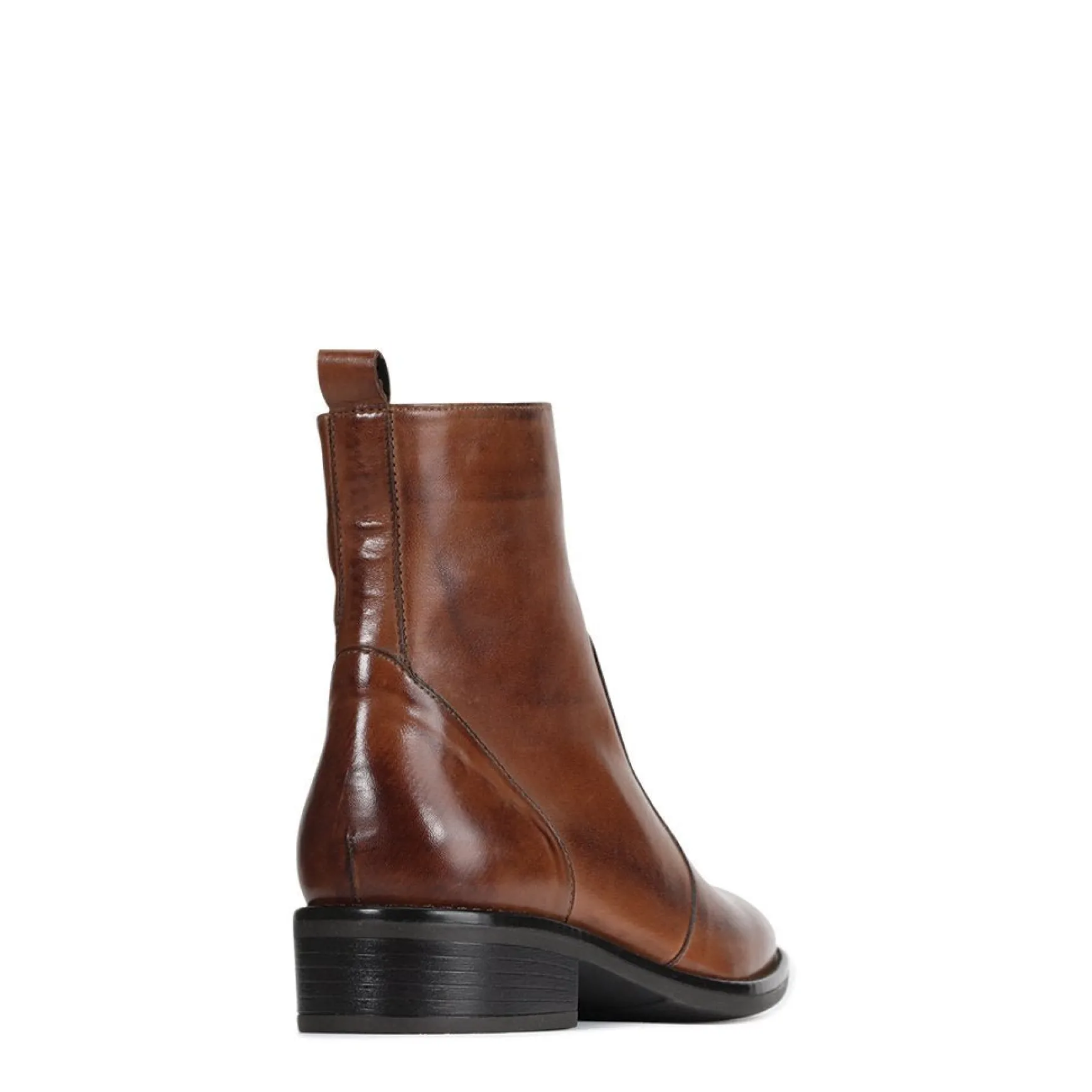 SELINE>EOS Footwear Sale