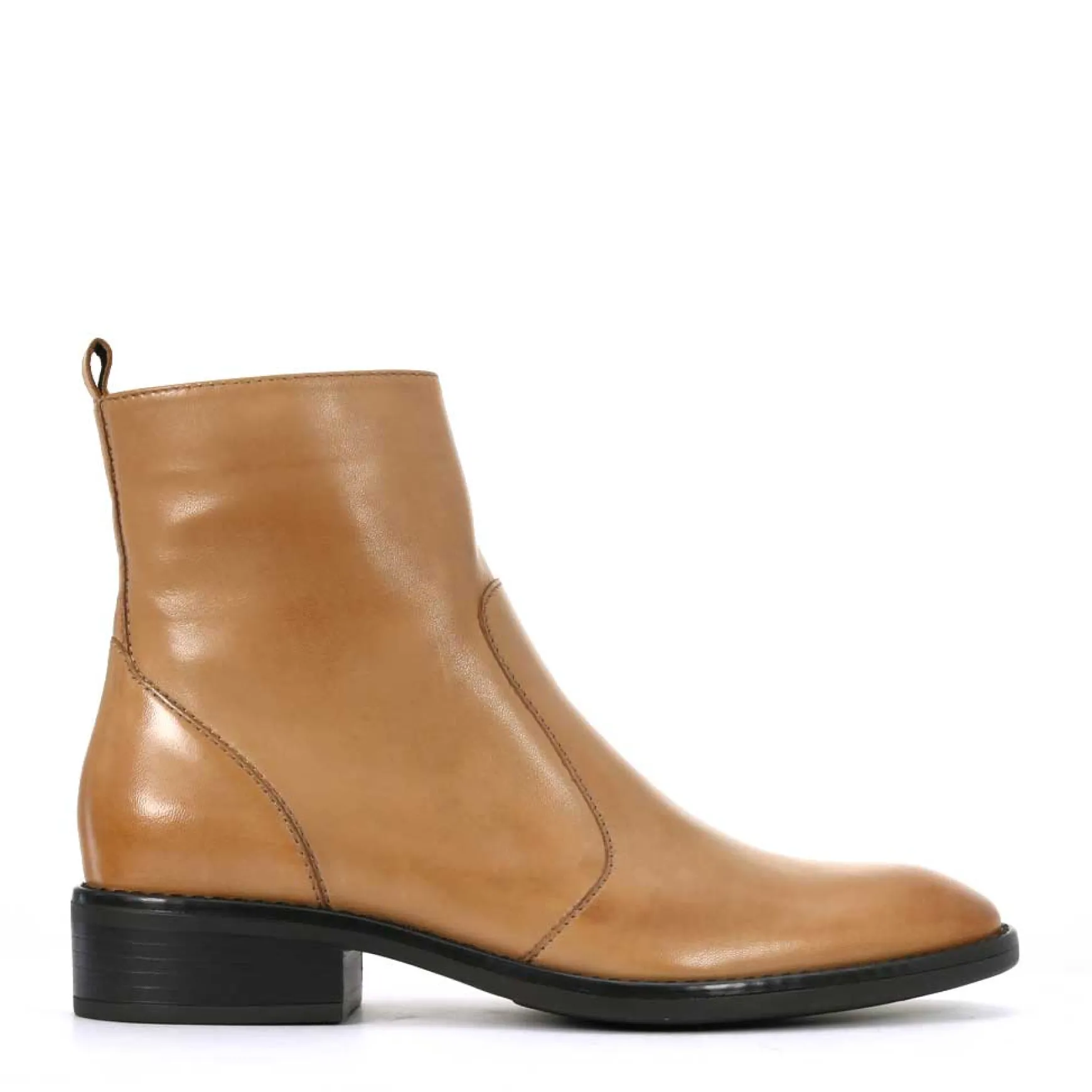 SELINE>EOS Footwear Sale