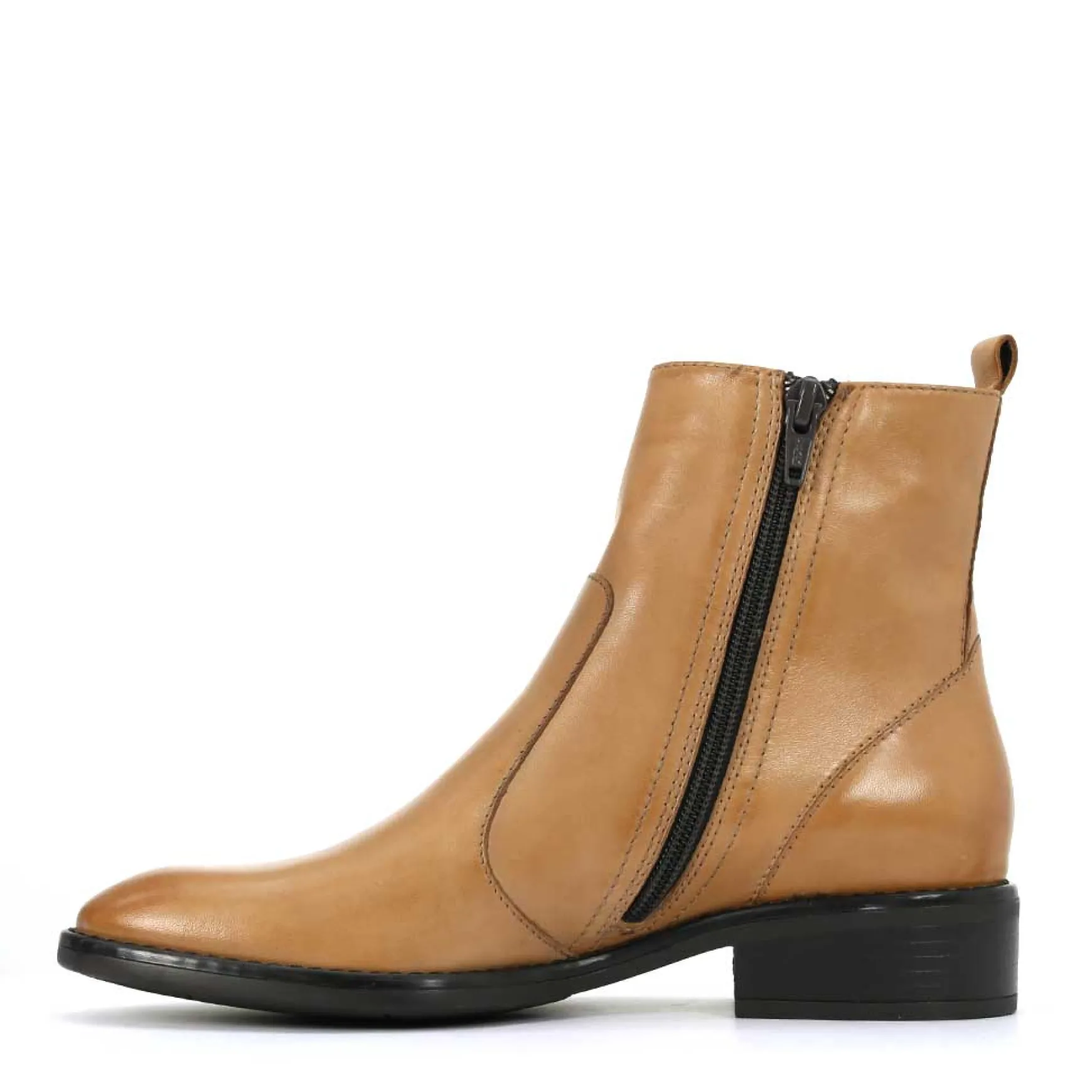 SELINE>EOS Footwear Sale