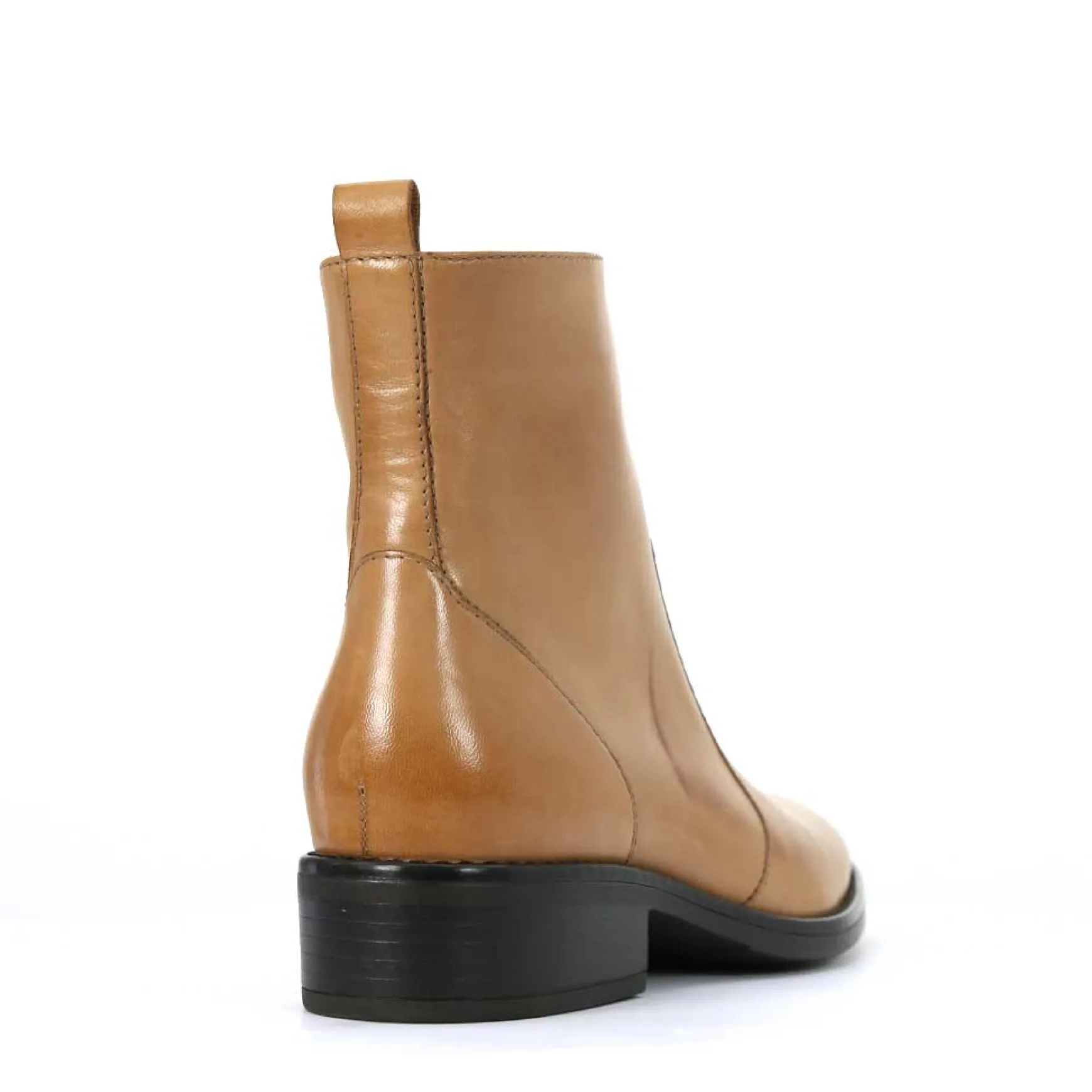 SELINE>EOS Footwear Sale