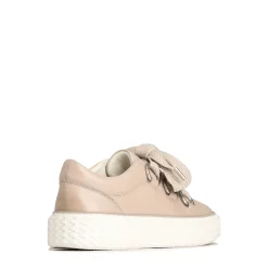 TRINITY LOW TOP SNEAKERS LEATHER><noscript><img width=