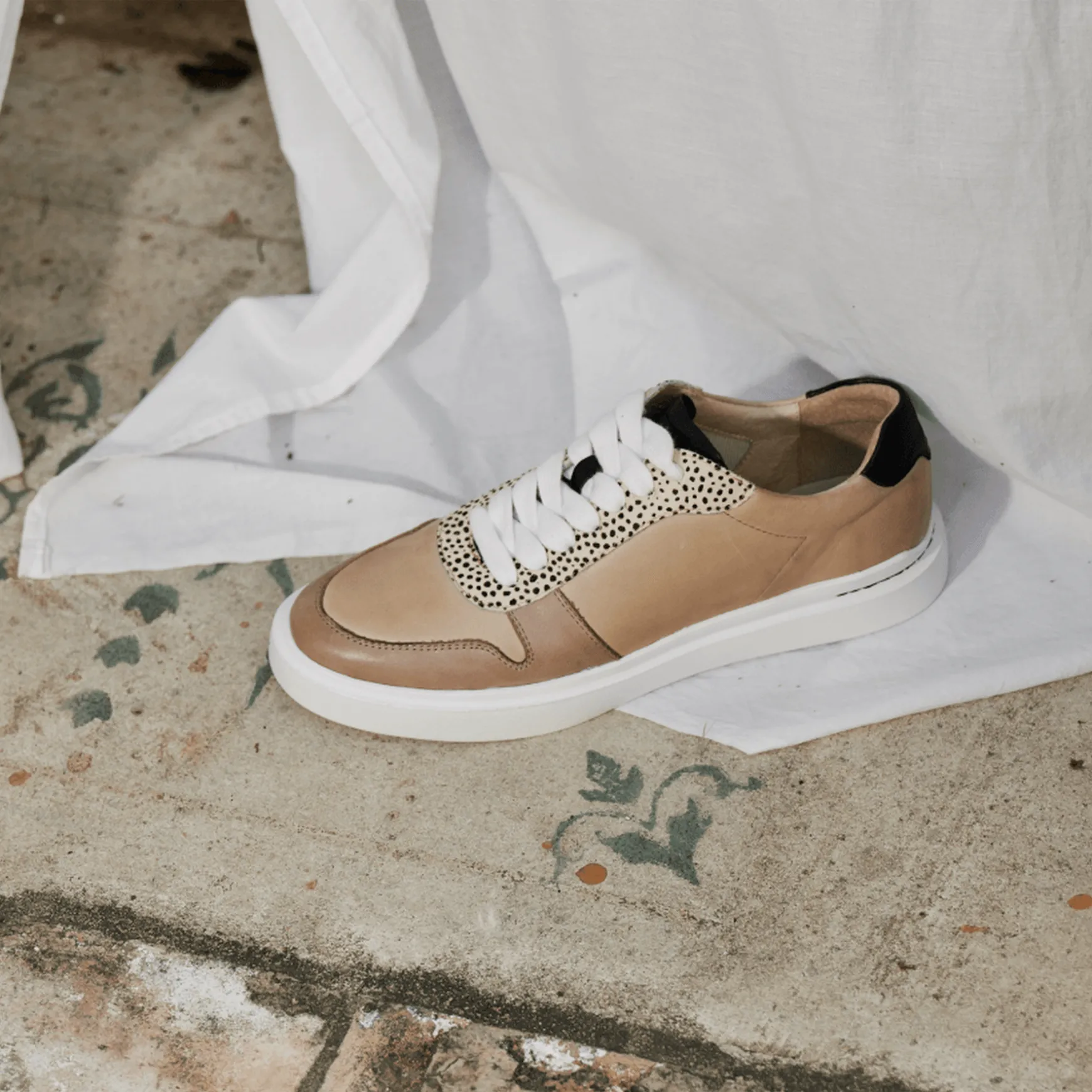 UMINA LEATHER ARCHIVE SNEAKERS>EOS Footwear Sale