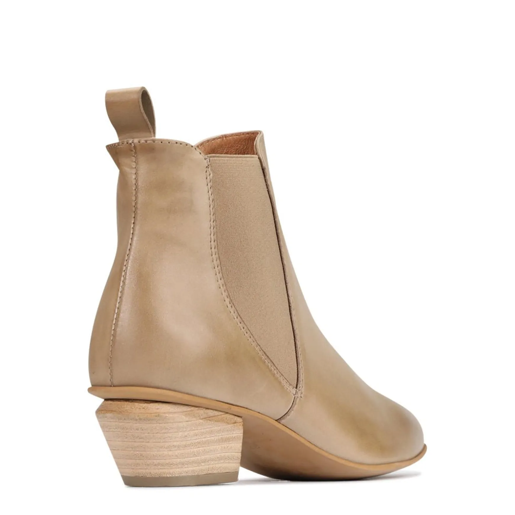 WESTERO>EOS Footwear Shop