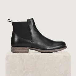 WILD>EOS Footwear Best