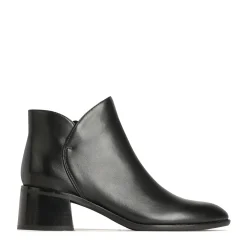 WYLIE>EOS Footwear Hot