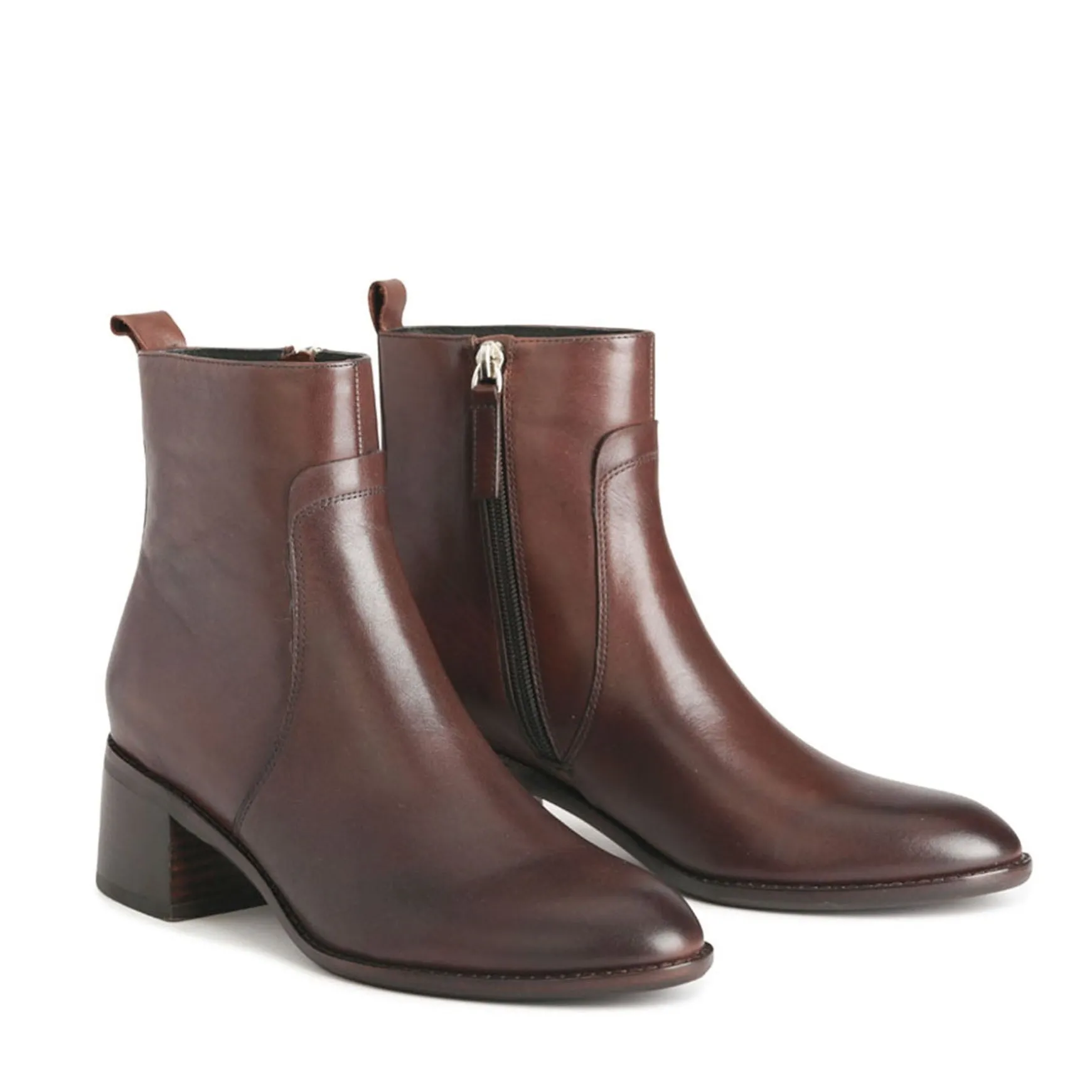 WYONA>EOS Footwear Clearance